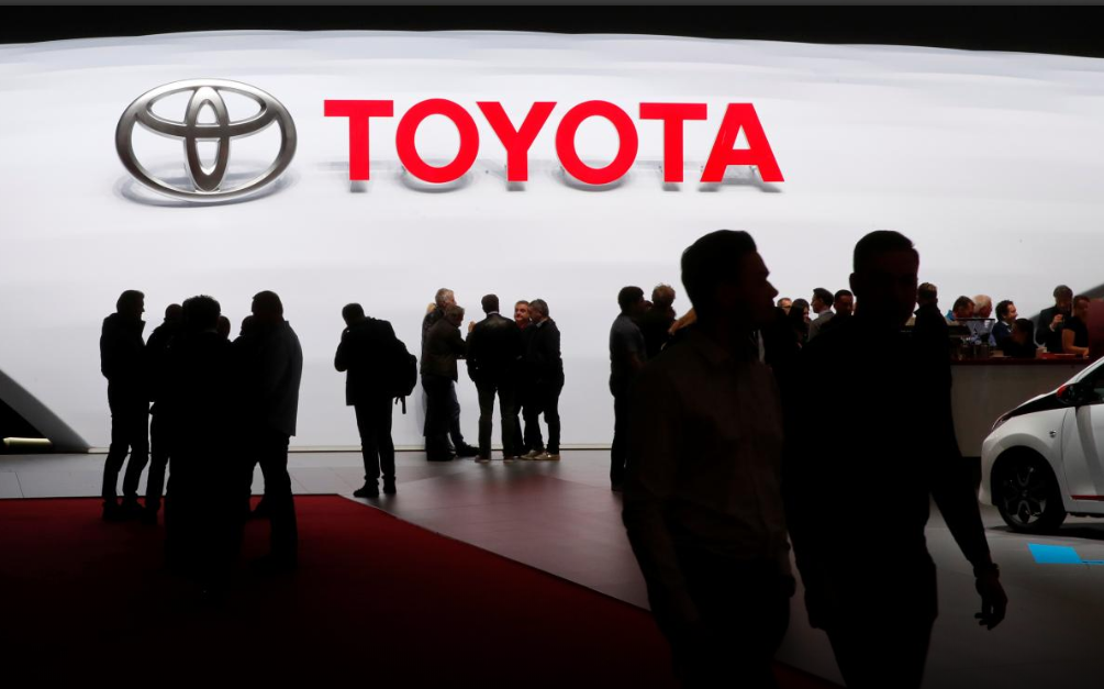Toyota не спешит развивать сегмент электрокаров