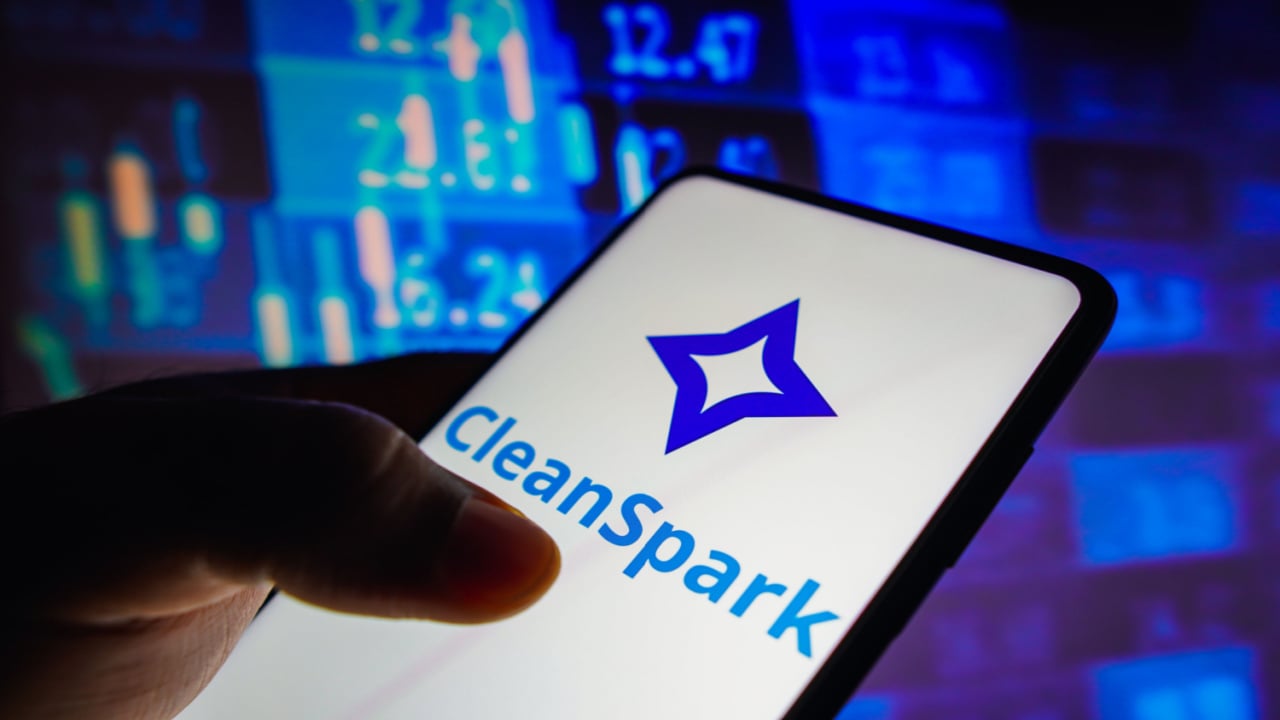 CleanSpark вложила $9,3 миллиона в покупку пары Bitcoin-ферм