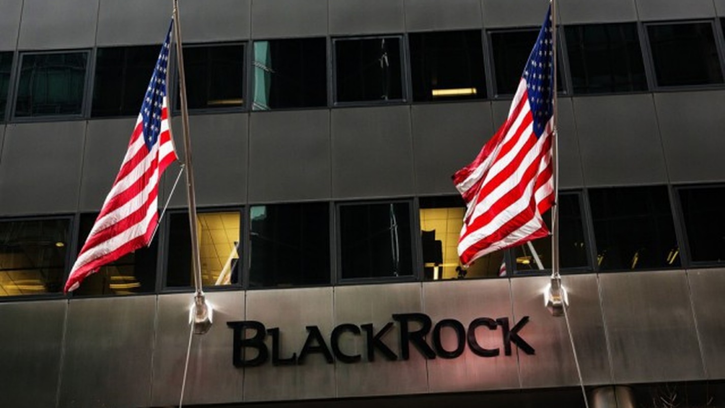 Маск прокомментировал связи BlackRock с Белым домом