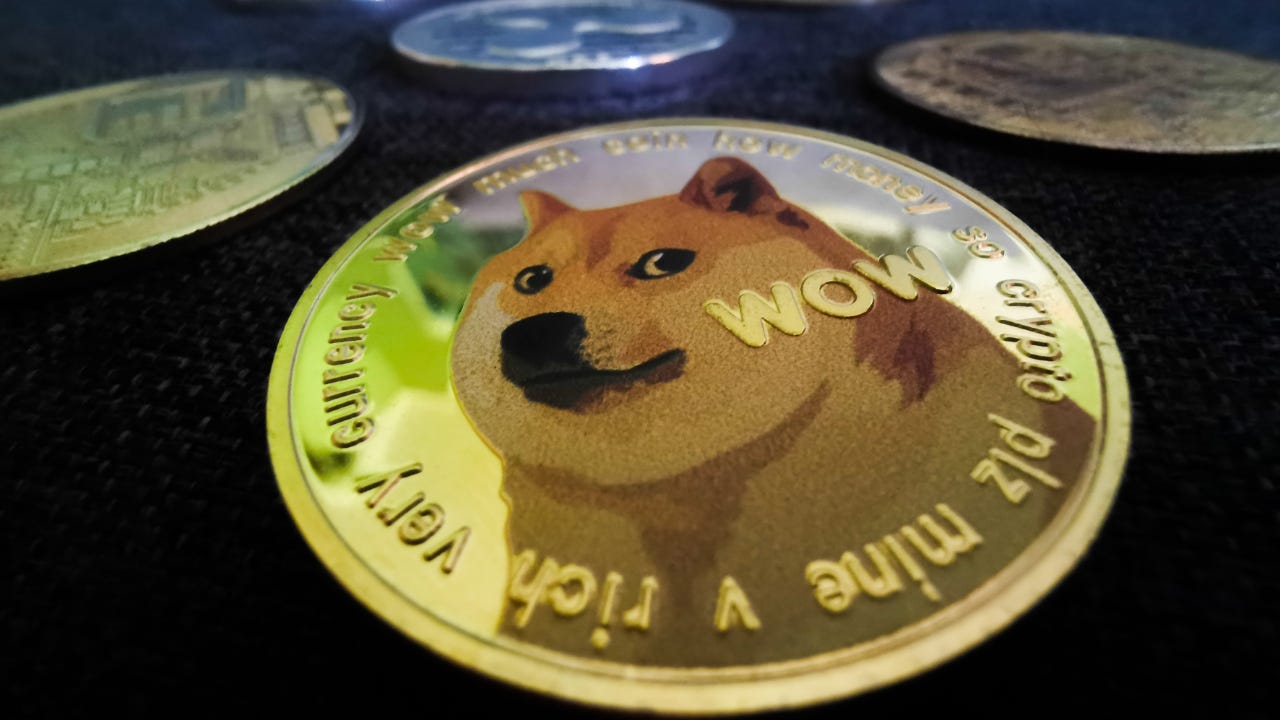 Стоимость Dogecoin за месяц увеличилась на 60%