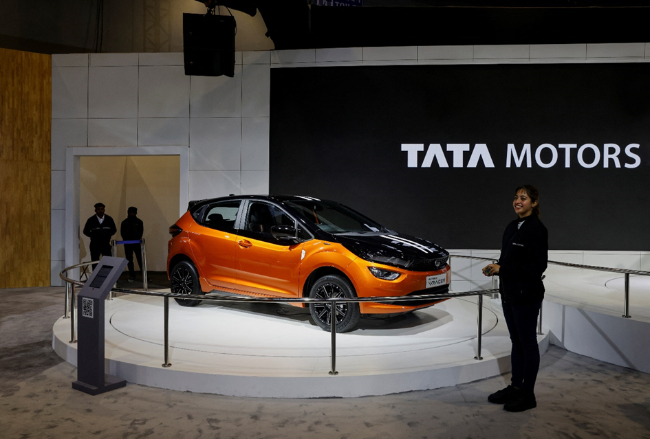 Успехи Tata Motors: высокая прибыль и сокращение заемных средств