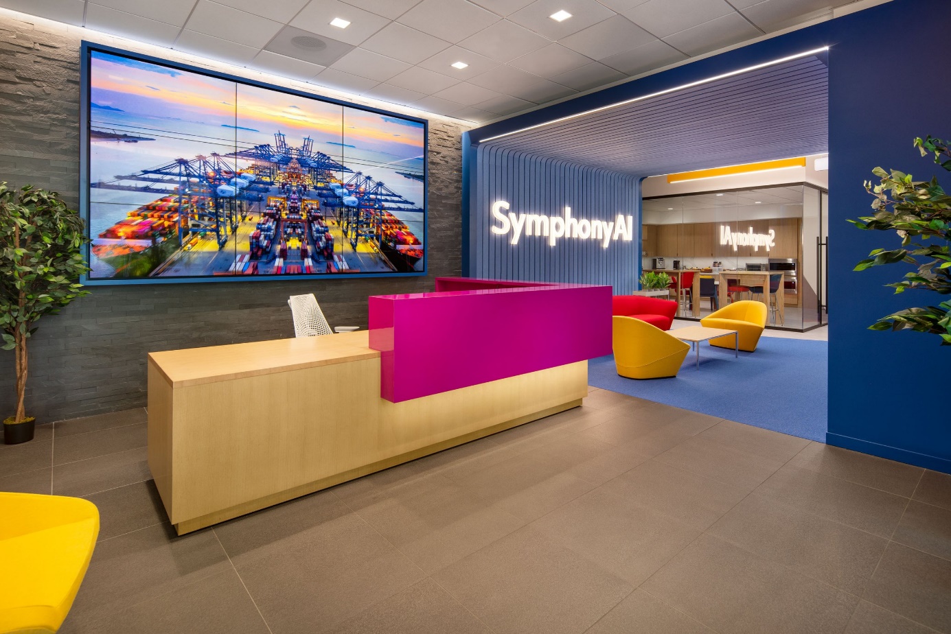 SymphonyAI запланировал IPO в 2025 году